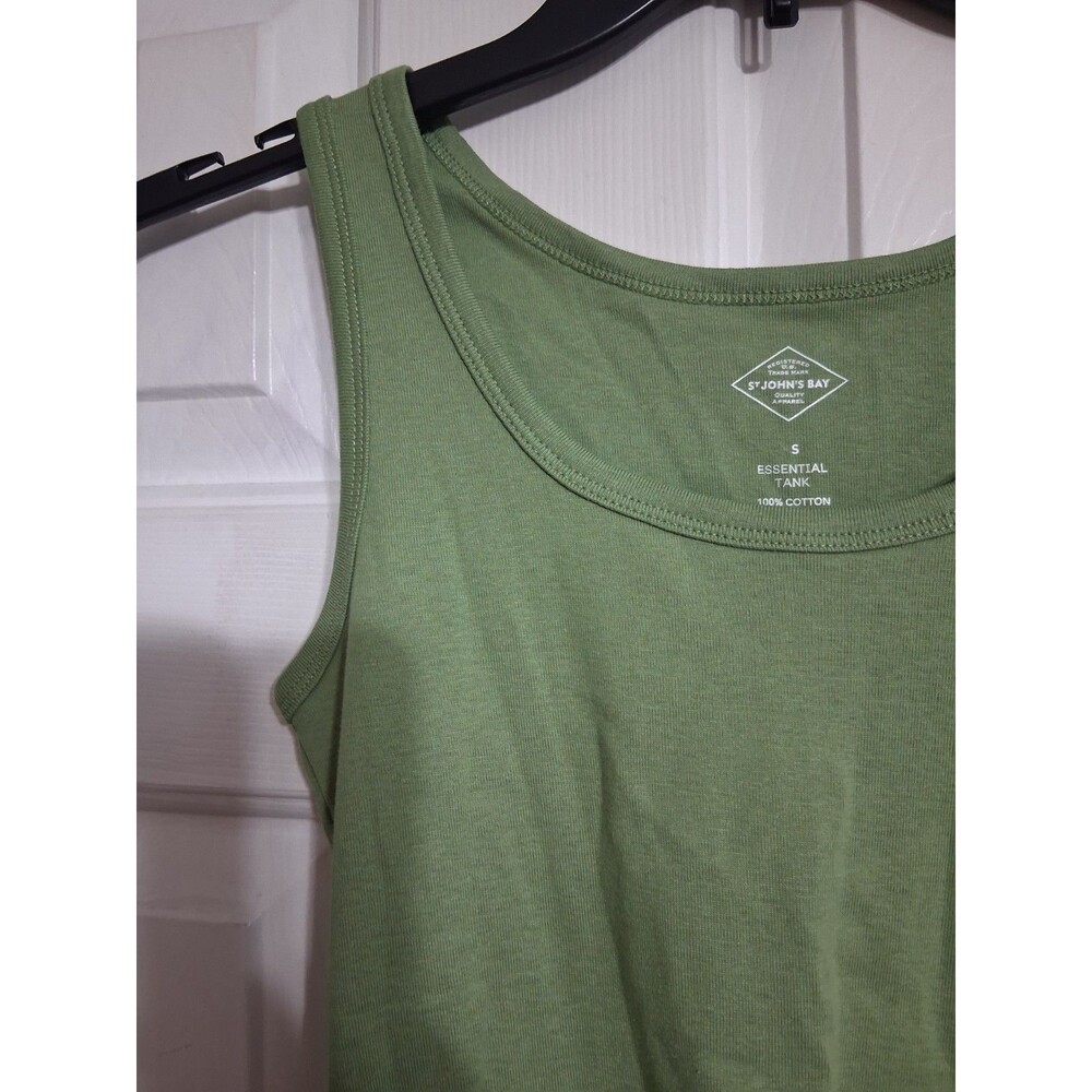NWT Women's St. John's Bay Scoop Neck Sleeveless Tank Top Size S Watercress - Picture 3 of 5
